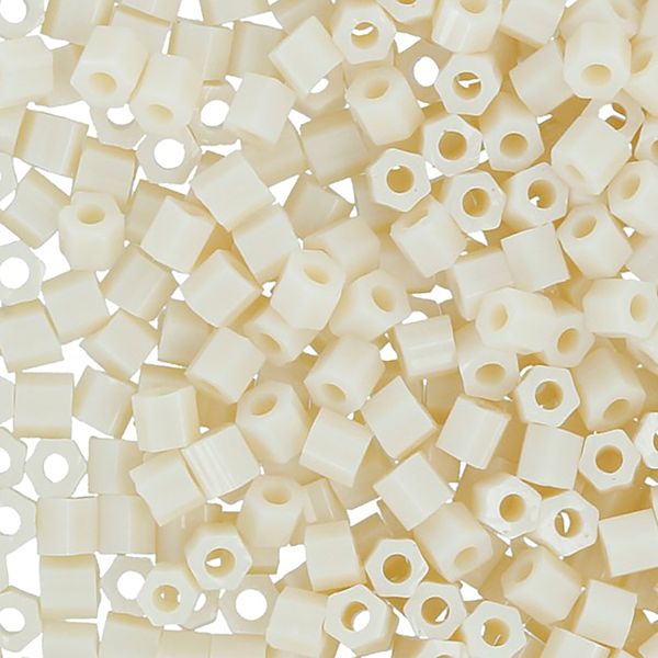 Бисер Toho 11/0 Hexagon 2 (2.2 мм), 25 г (5х5 г), 0051 бежевый