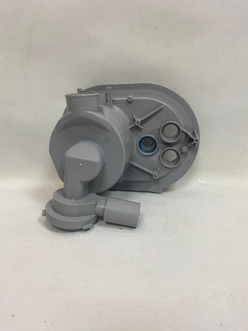DIFP68B1AEU ктпч39 Чаша поддона для посудомоечных машин Ariston C00297922 б/у
