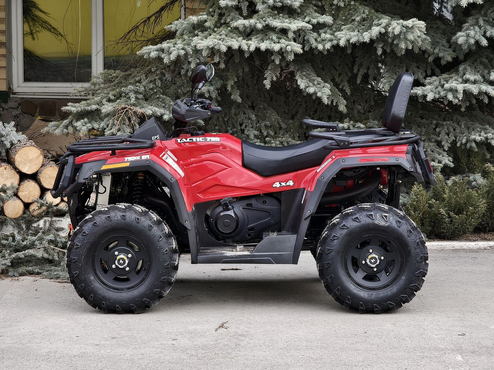 HISUN TACTIC 750 LIMITED красный