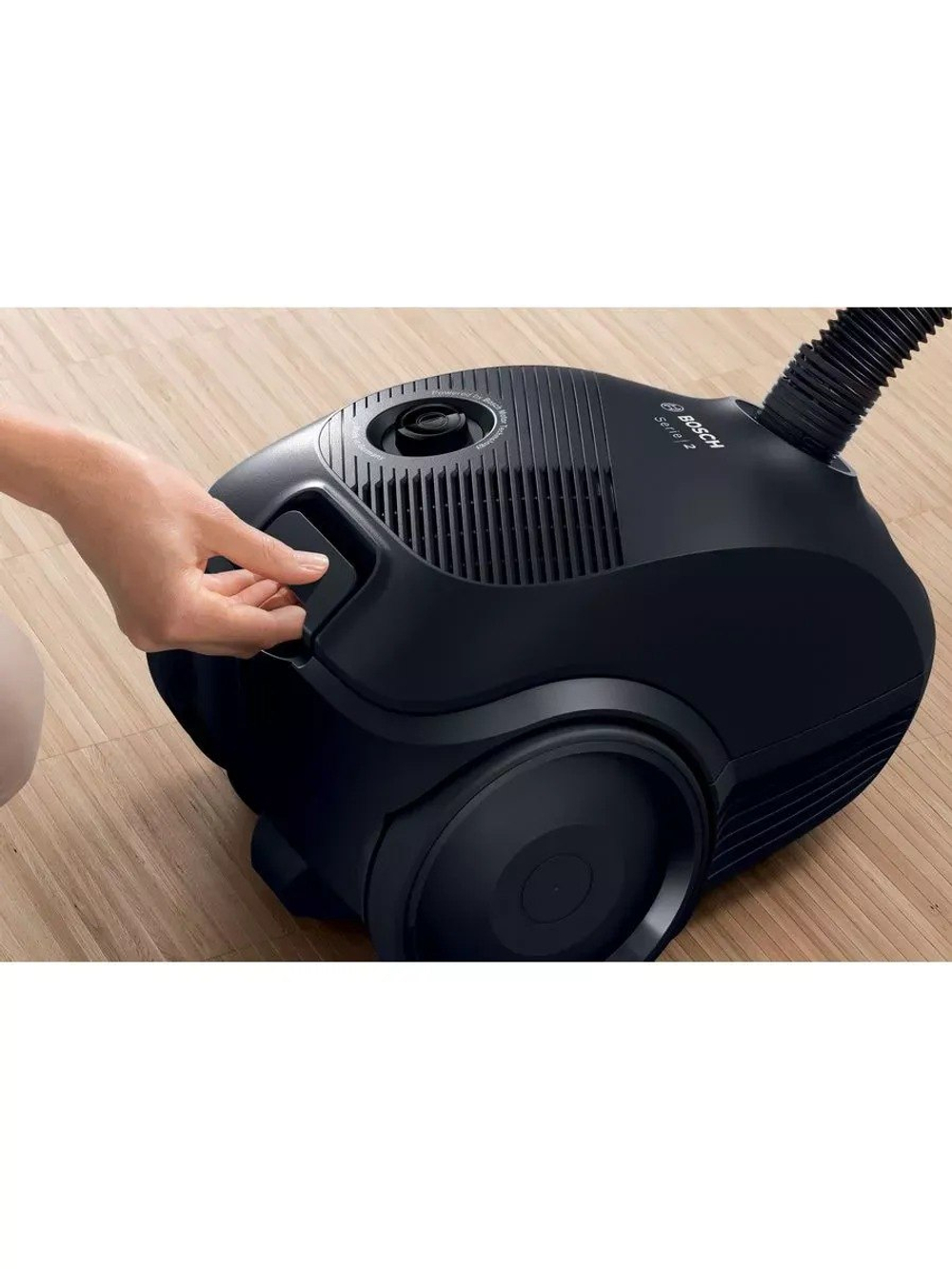 Пылесос Bosch BGBS2LB1 черный