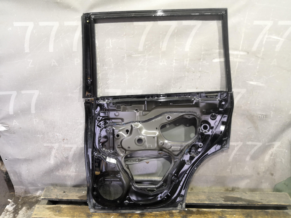 Дверь задняя правая Toyota Land Cruiser Prado 150 09-нв Б/У Оригинал 6700360470
