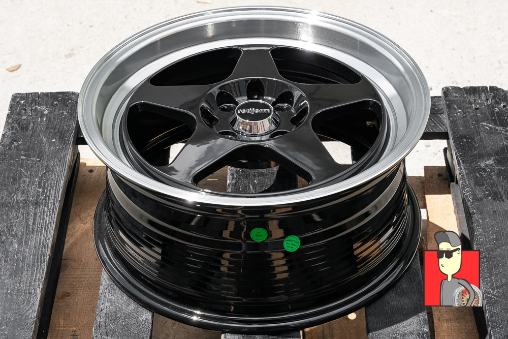 Комплект дисков Rotiform 16x7 et35 4x100/4x114.3