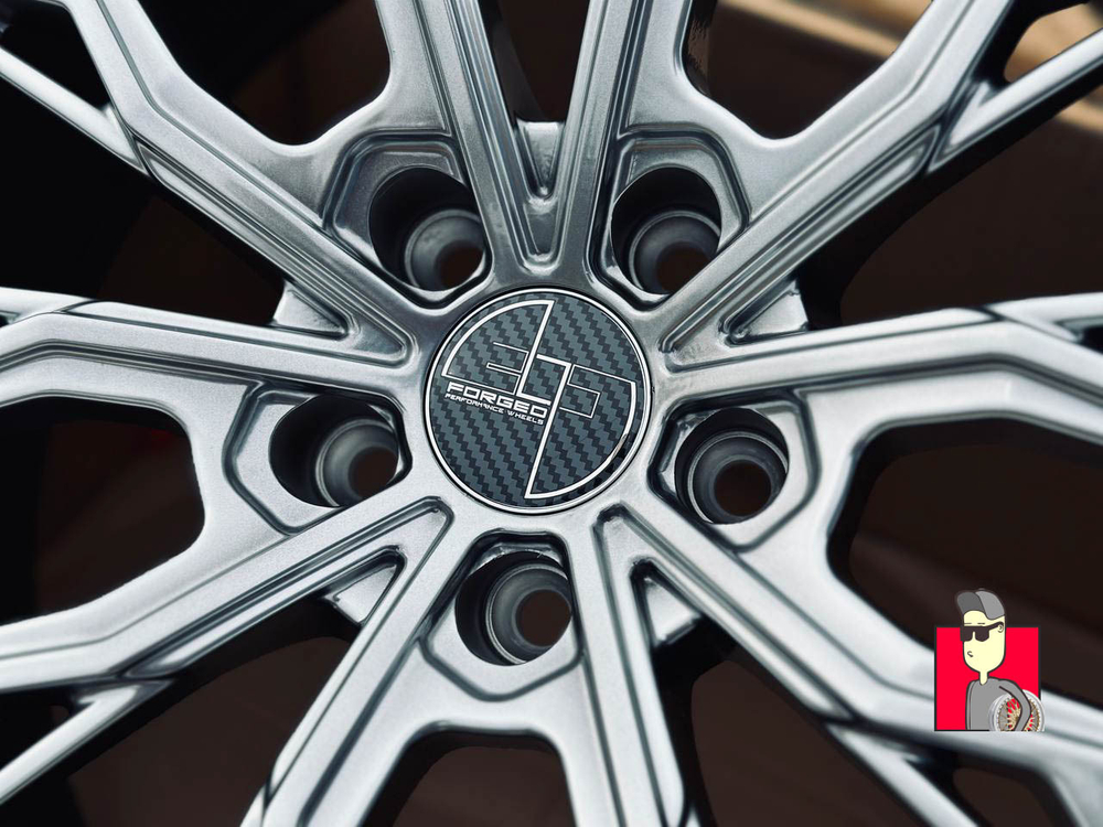Комплект дисков Vorsteiner 013 FlowForm 18x8 et35 5x108