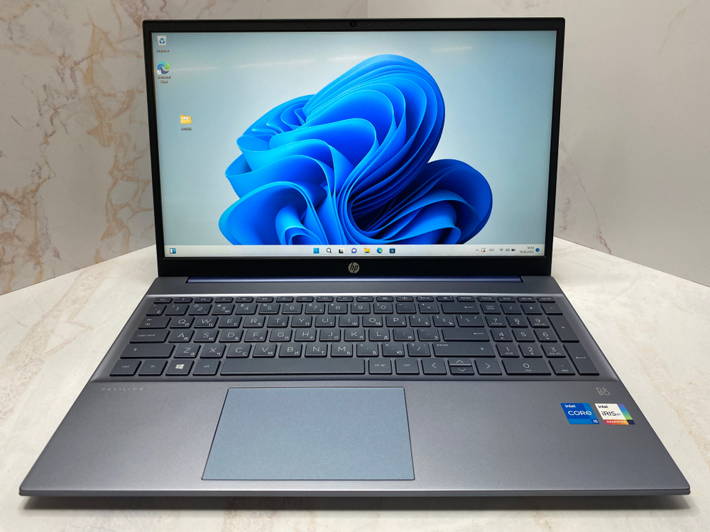 Ноутбук HP 15-eg0093ur. Конфигурация: Intel Core i5-1135G7/8 ГБ/512 ГБ SSD/Intel Iris X/15.6"/1920x1080 Пикс/ Windows 11/B1