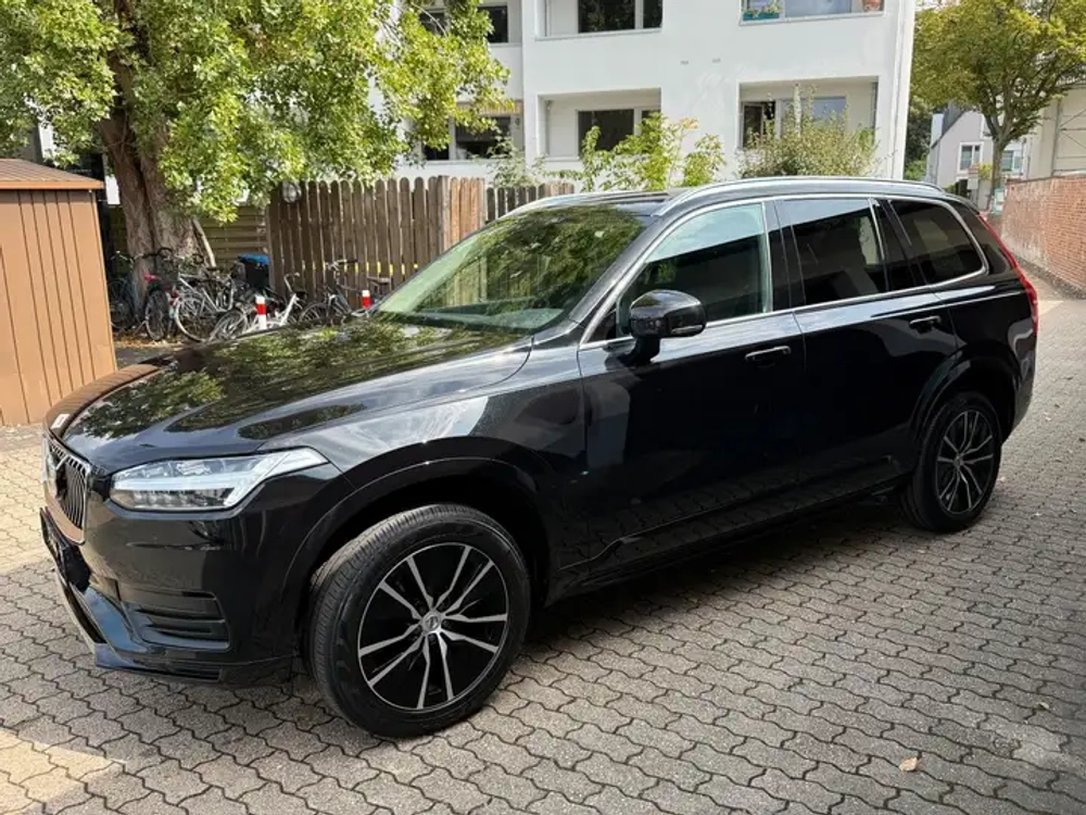 Volvo XC90 2.0 Momentum Pro
