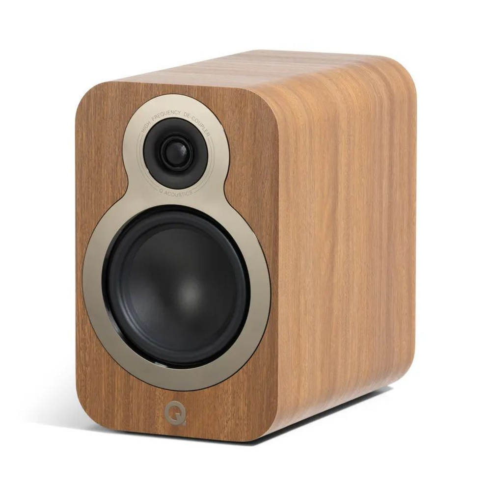 Полочная акустика Q-Acoustics Q 3030c