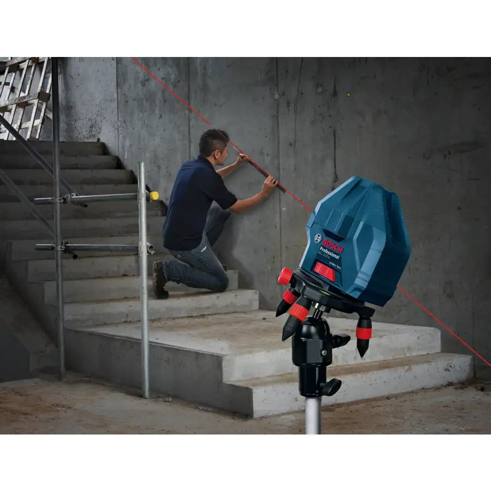 Линейный лазерный нивелир GLL 3-15 X BOSCH 0601063M00