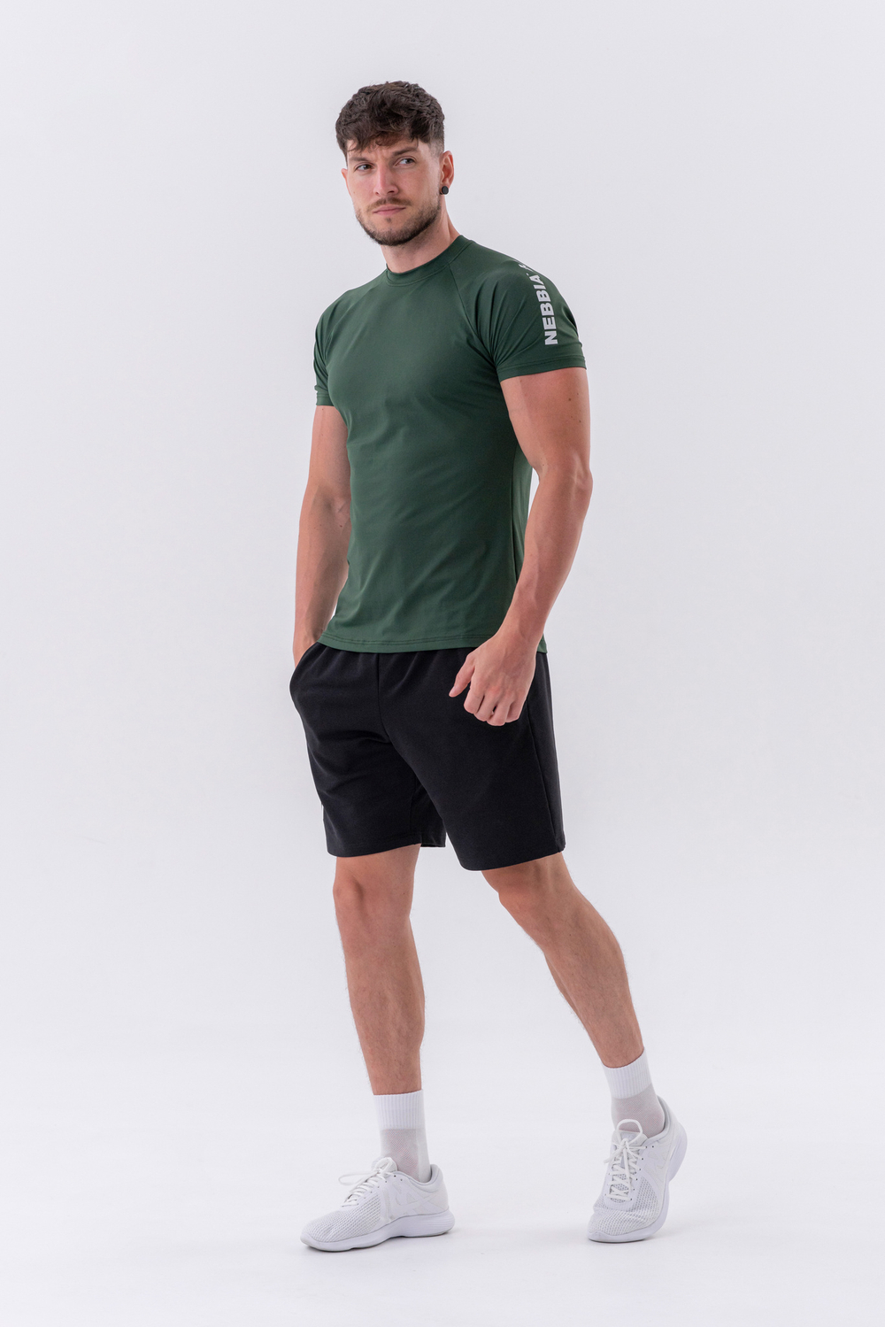 Футболка Sporty Fit T-shirt “Essentials” 326
Зеленая