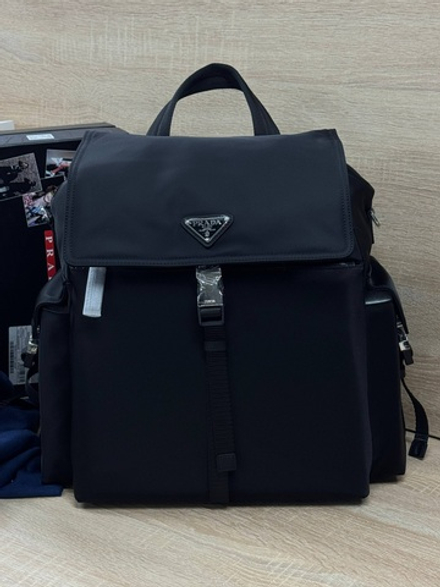 Рюкзак Prada