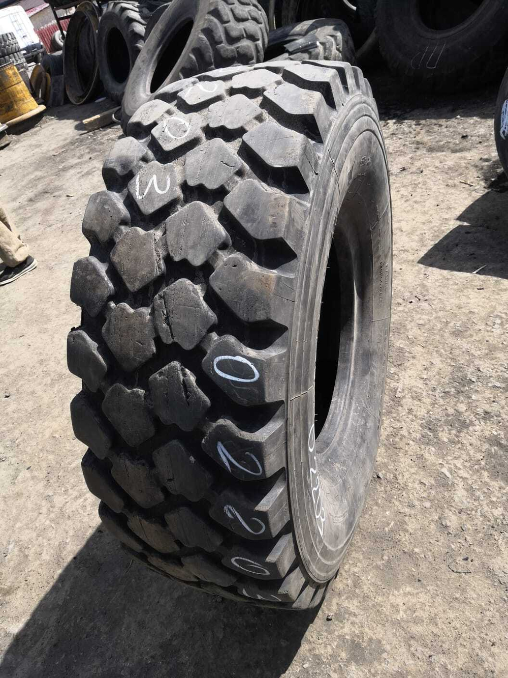 395/85R20 Michelin XZL шина б/у