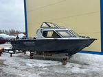 Алюминиевая моторная лодка BERKUT M-HT. В наличии. темно-серый/светло-серый