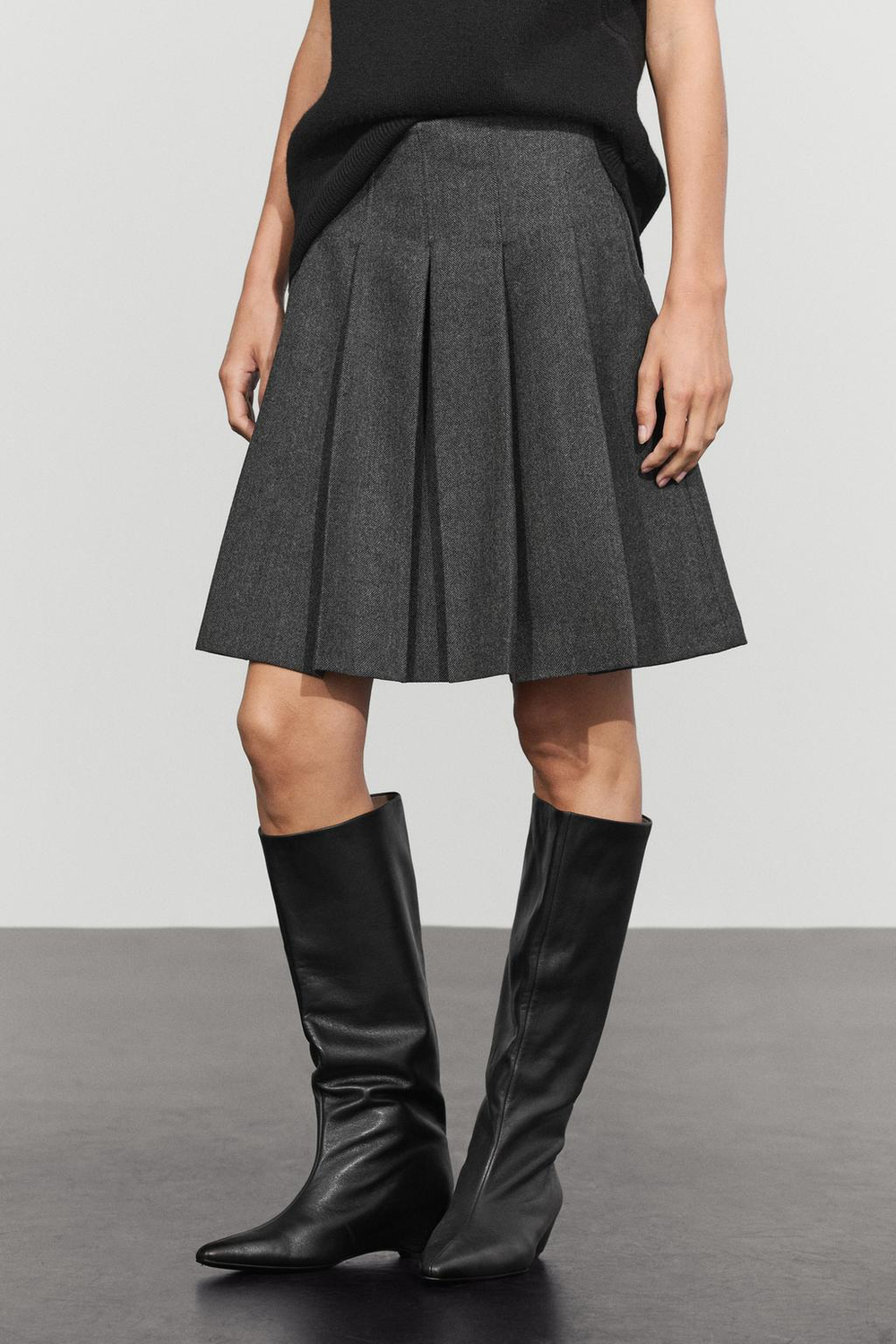 Massimo Dutti Плиссированная юбка из шерстяной смеси, черный