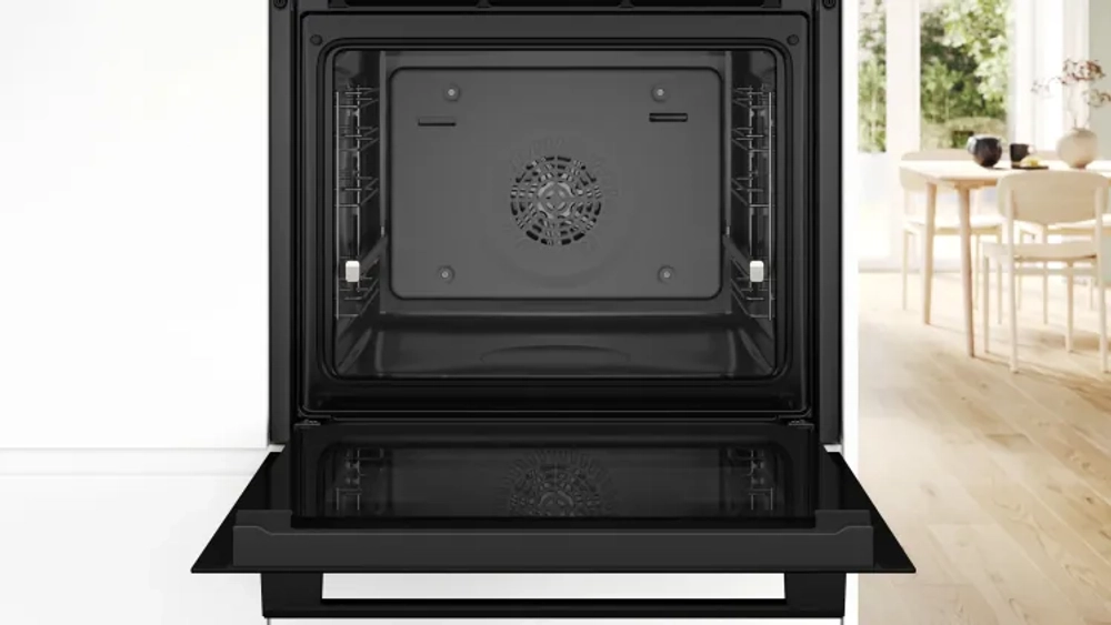 Встраиваемый электрический духовой шкаф Bosch HBG536EB4