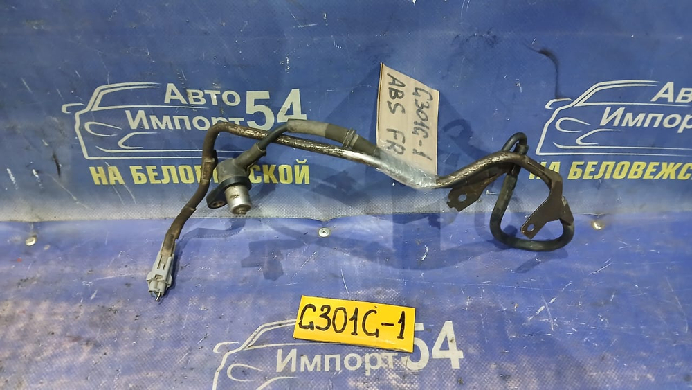 Датчик ABS передний правый DAIHATSU PYZAR 1997