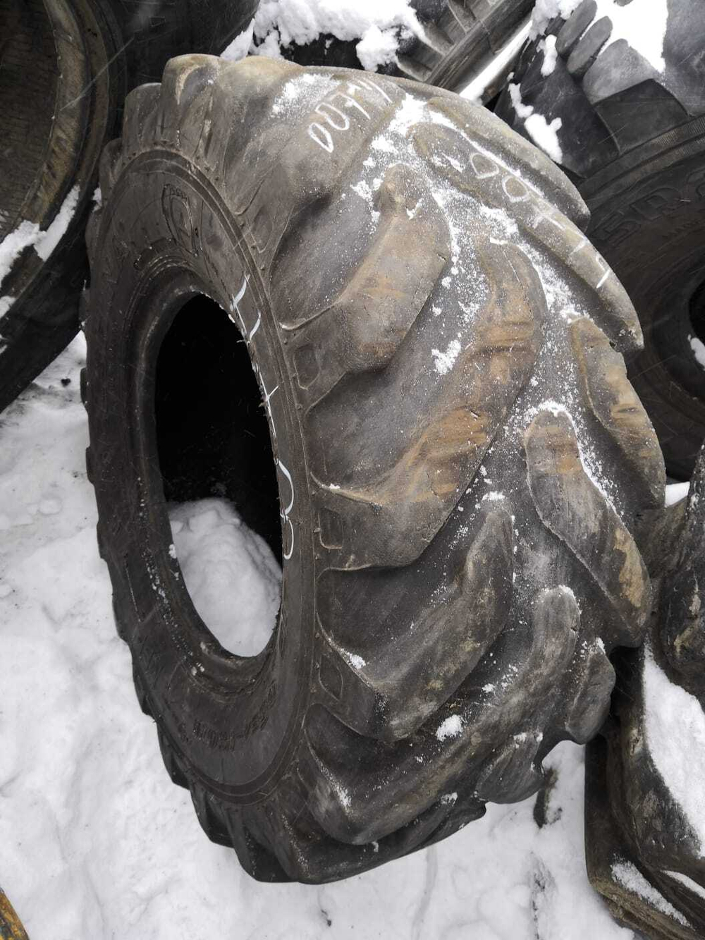 12.4L-16 Belshina ФБел-160М шина б/у