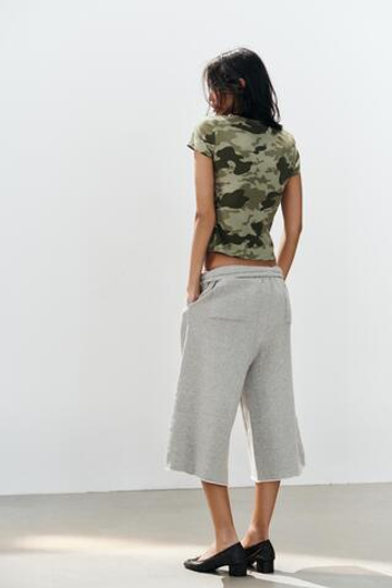 ZARA ФУТБОЛКА С ПРИНТОМ, ЗЕЛЕНЫЙ