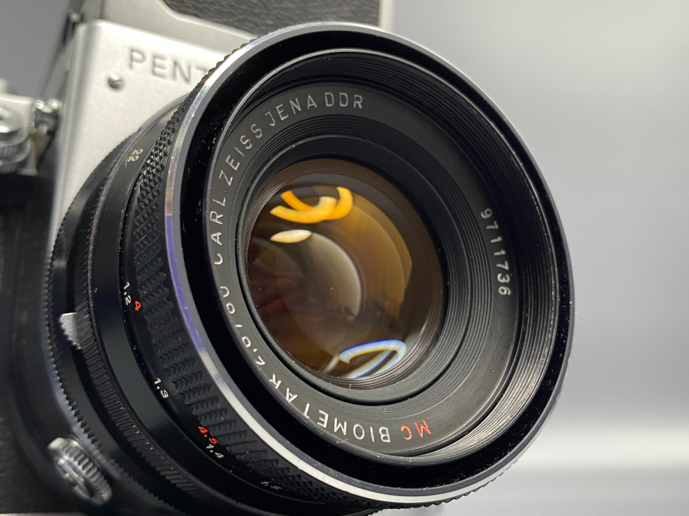 Pentacon Six TL + MC Biometar 2.8/80 CZJ DDR