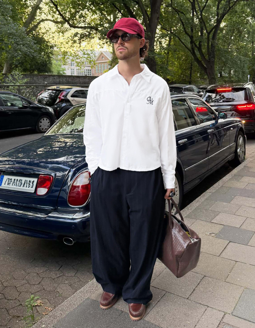 Мужские брюки super baggy fit в тонкую полоску с вытачками - BERSHKA