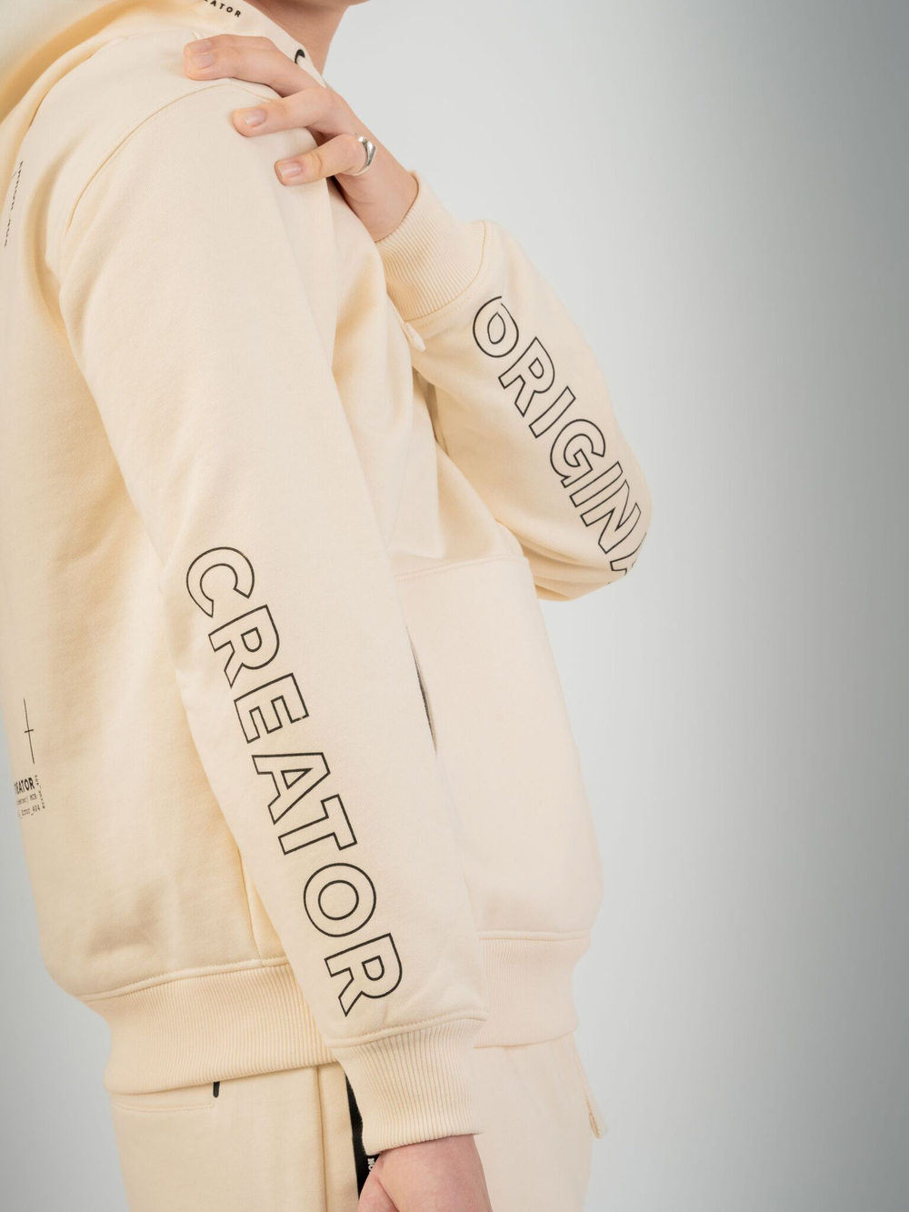 Худи мужское ORIGINAL CREATOR METAVERSE HOODIE, Молочный