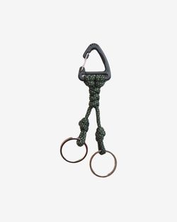 Брелок Треугольник (темно-зеленый snake шнурок)