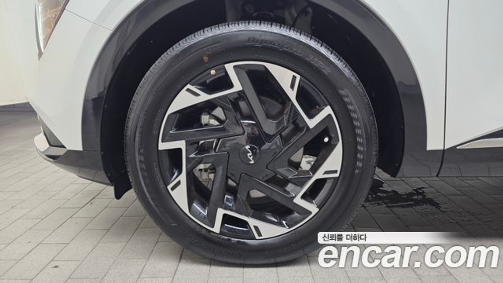 KIA Sportage Gasoline 1.6 Turbo 2WD — 2024