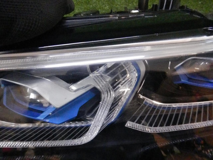 Фара левая BMW X7 G07 (2019-2022) Laser Light