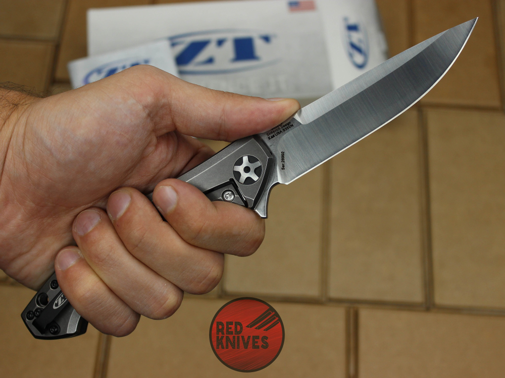 Нож Zero Tolerance 0452 CFTi - рукоять титан, карбон ZT0452CFTI