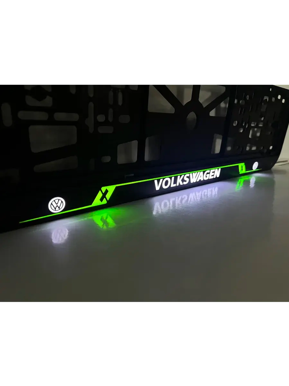 LED рамка под госномер для авто. С индивидуальным дизайном.