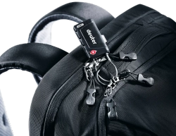 Рюкзак Deuter Carry On 30 Black