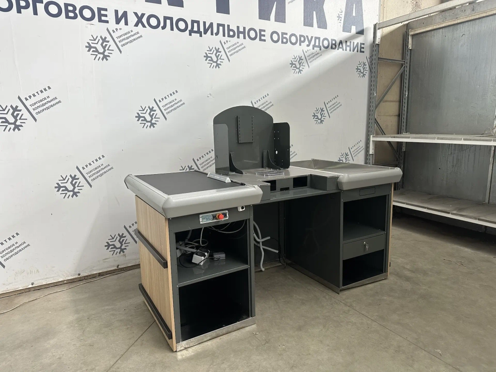 Кассовый бокс с лентой 1860х1110