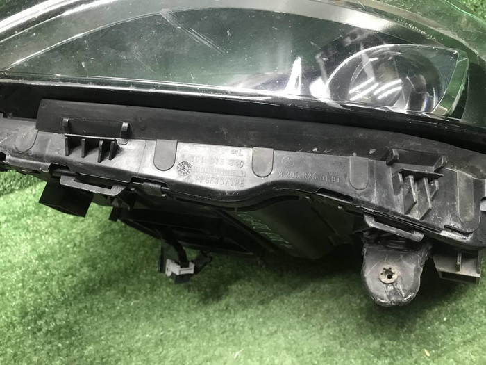 Фара левая Mercedes C W205 (2014-2018) LED