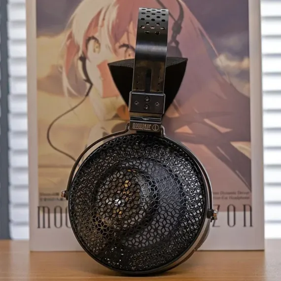 MoonDrop Horizon Black