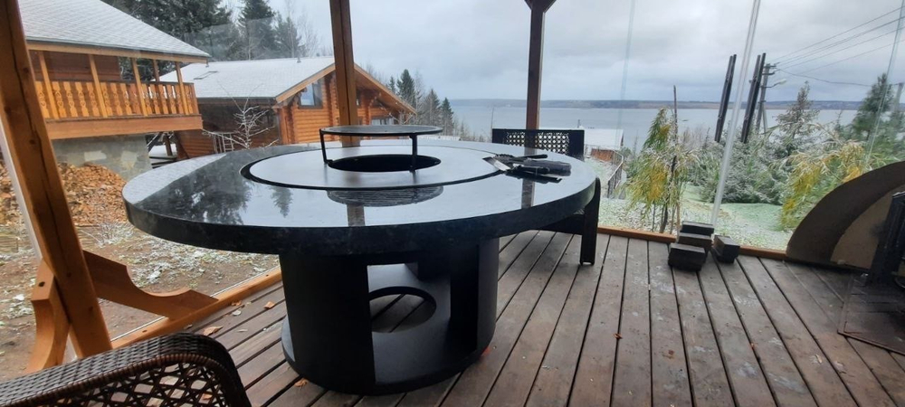 Дровяной гриль-стол Elbrus Grill Гималаи PRO 1000 (диаметр стола 1620 мм)