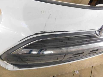 бампер передний Toyota Sienta NSP170