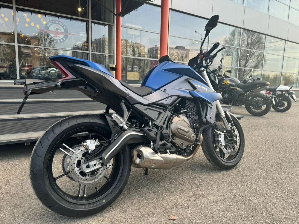 QJMOTOR SRK 700