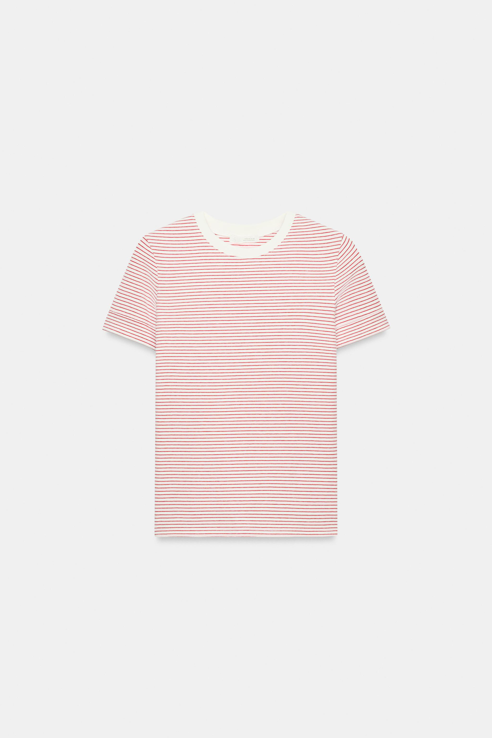 МИНИМАЛИСТИЧНАЯ ФУТБОЛКА С КОРОТКИМИ РУКАВАМИ — ZARA