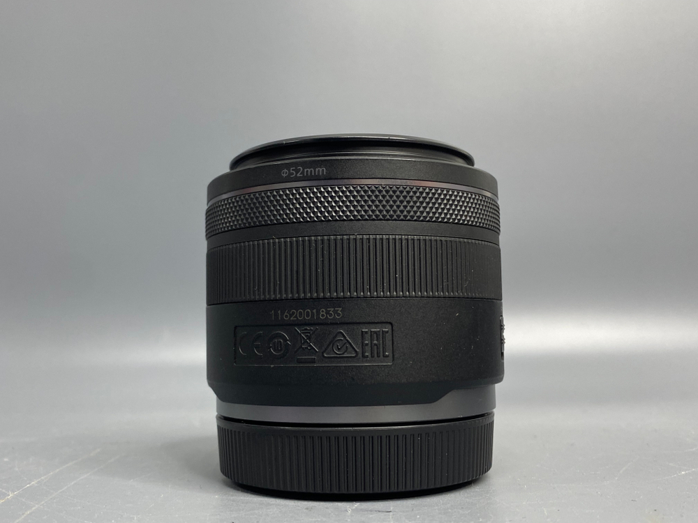 Canon RF 35mm 1.8 macro