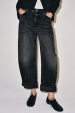 ДЖИНСЫ BALLOON С ОТВОРОТАМИ И СРЕДНЕЙ ПОСАДКОЙ — ZW COLLECTION — ZARA