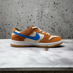 Nike SB Dunk Low • Corduroy Dusty Peach
