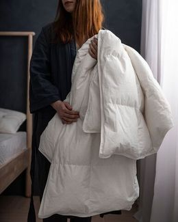 Полутороспальное одеяло IKEA FJALLARNIKA (ФЬЕЛЛАРНИКА), Всесезонное, Белый, 150х200 см