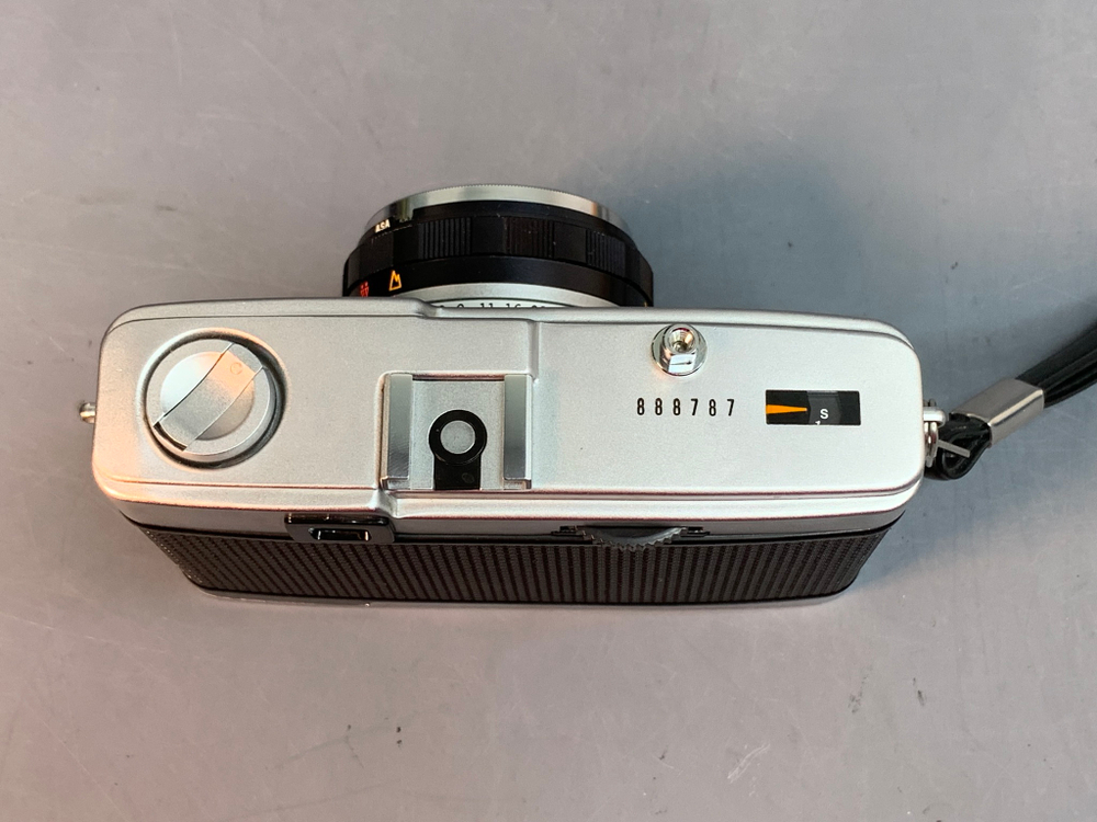 Olympus Trip 35
