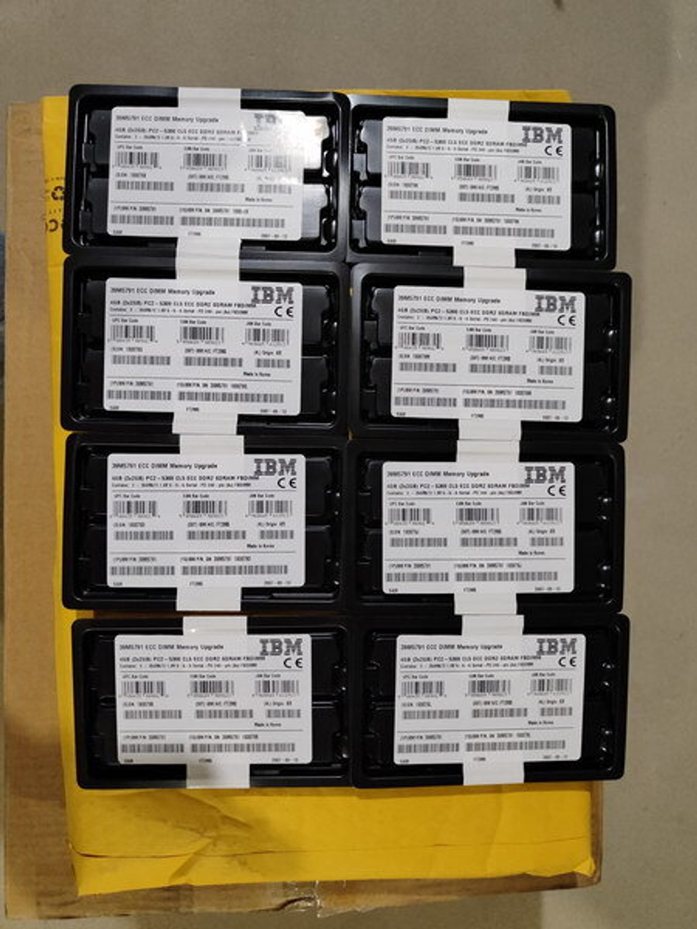 Сервер IBM System x3650 2xXeon 3.2GHz 16Gb 4x300Gb PN 7979-H5Y-BNDL