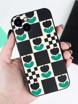 Чехол на iPhone 15 с принтом