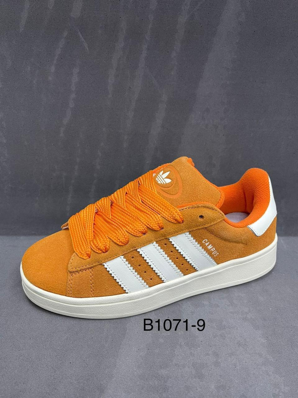 Кроссовки по 8 пар (36-41)р. / B1071/9