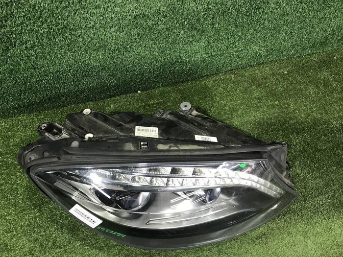 Фара правая Mercedes S W222 (2013-2017) LED