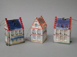 Фарфоровая ёлочная игрушка Шведский домик