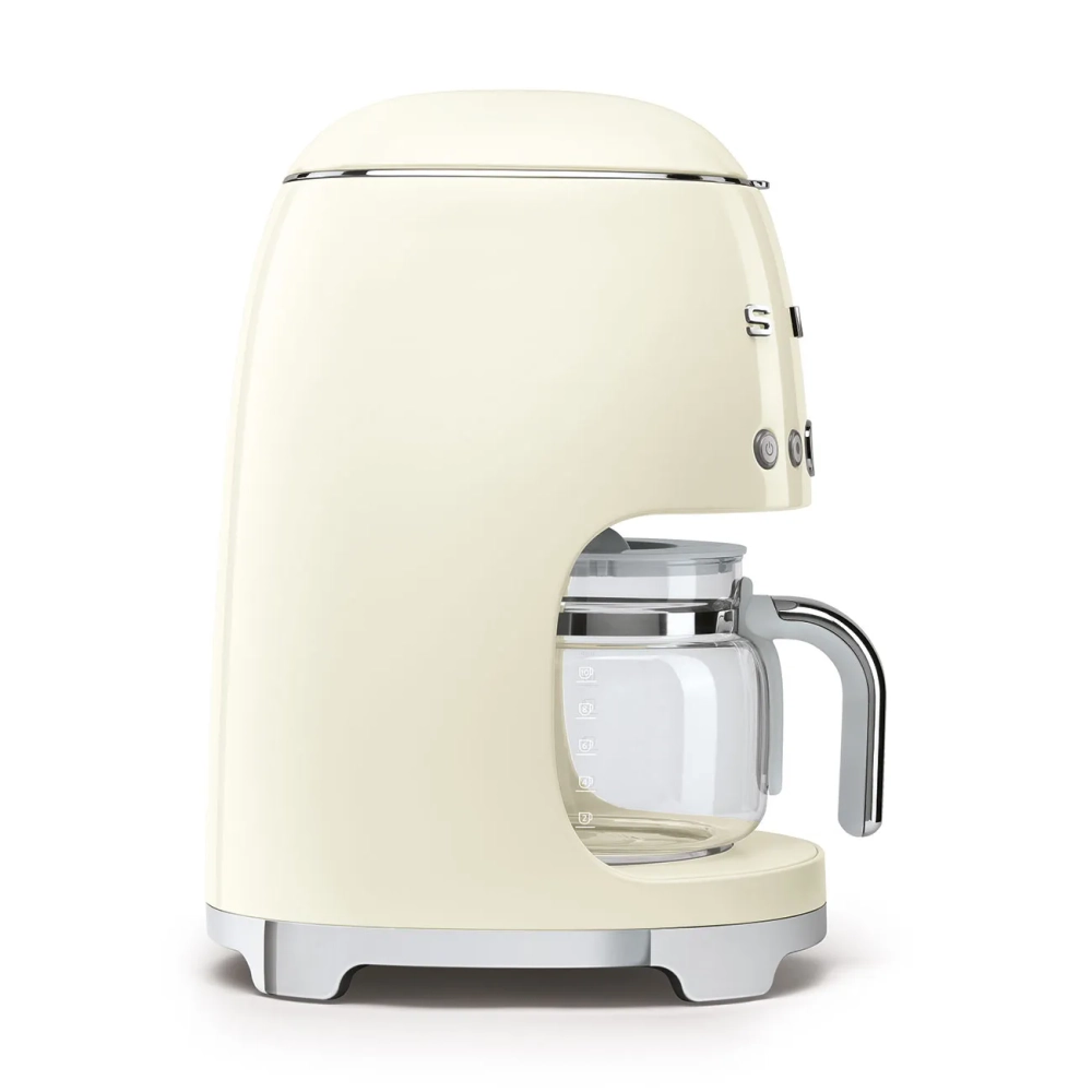 Кофеварка капельная Smeg DCF02CREU кремовая
