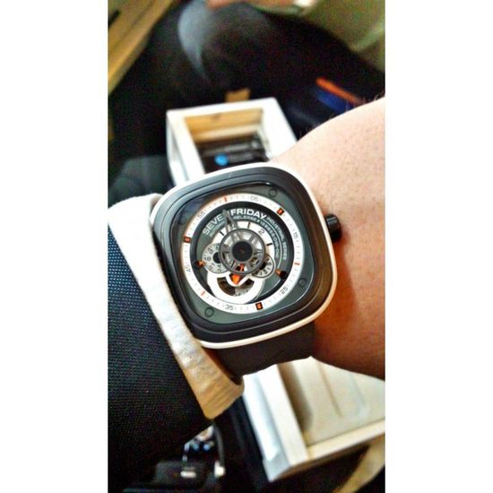 Наручные часы SEVENFRIDAY P3-03 Industrial Engines
