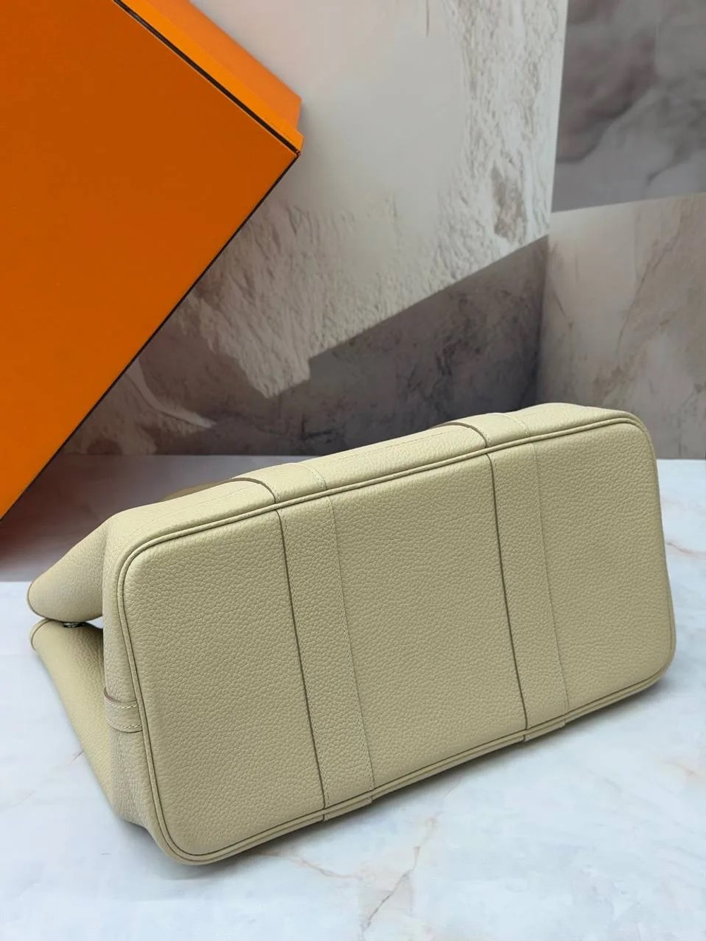 Бежевая сумка Hermes Garden Party 36