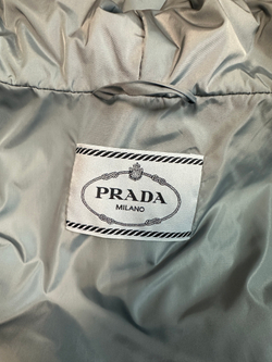 Пуховик Prada